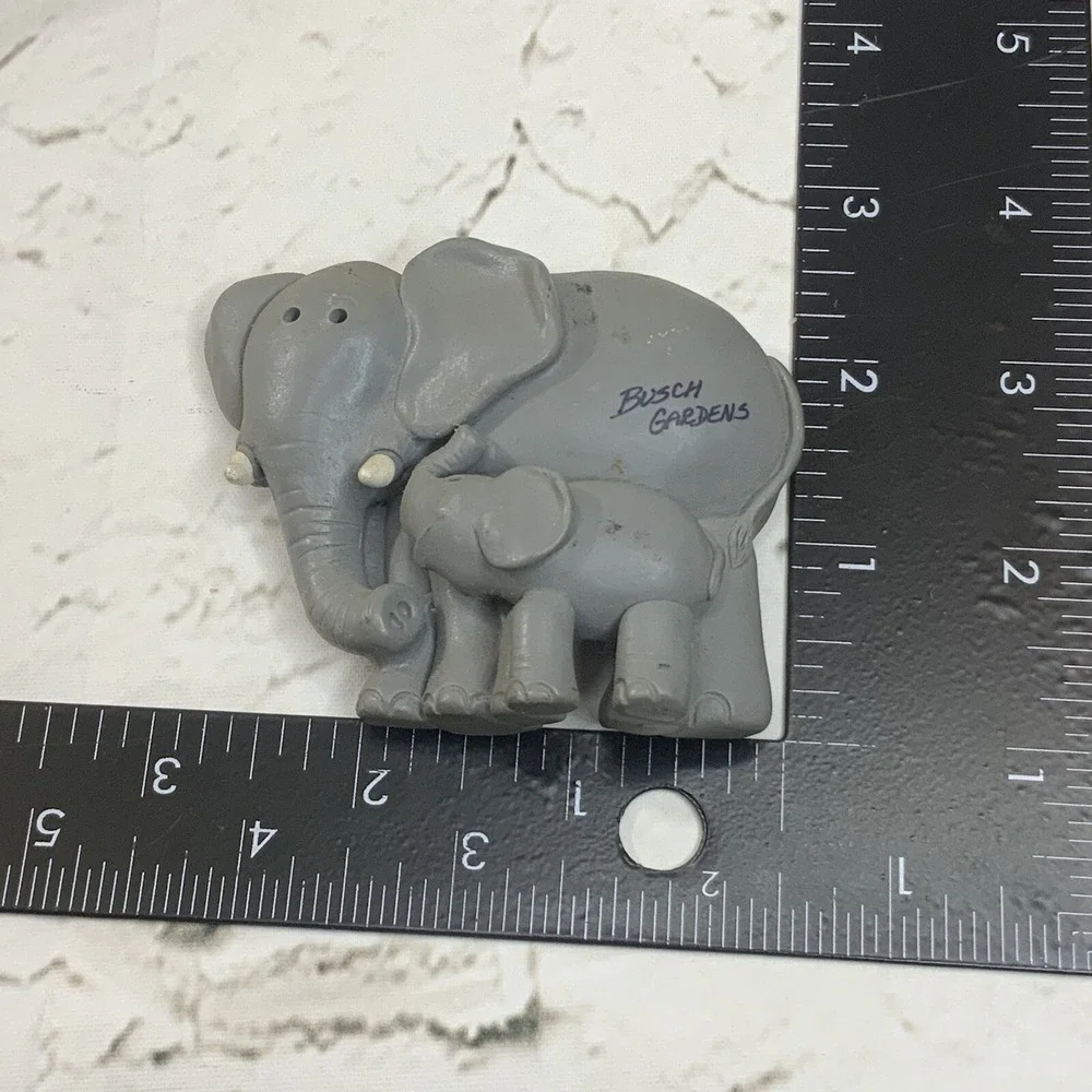 Clay Critters Inc. Busch Gardens Refrigerator Magnet‎ Clay Elephant Mom Baby
